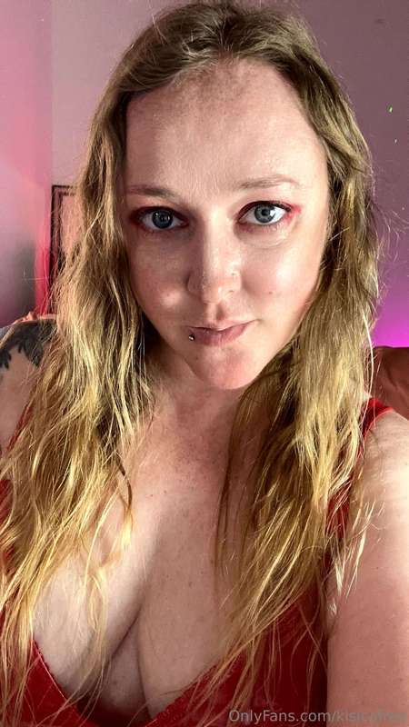 On my VIP page 2 free tasks for sissy and cum eaters. Normal..