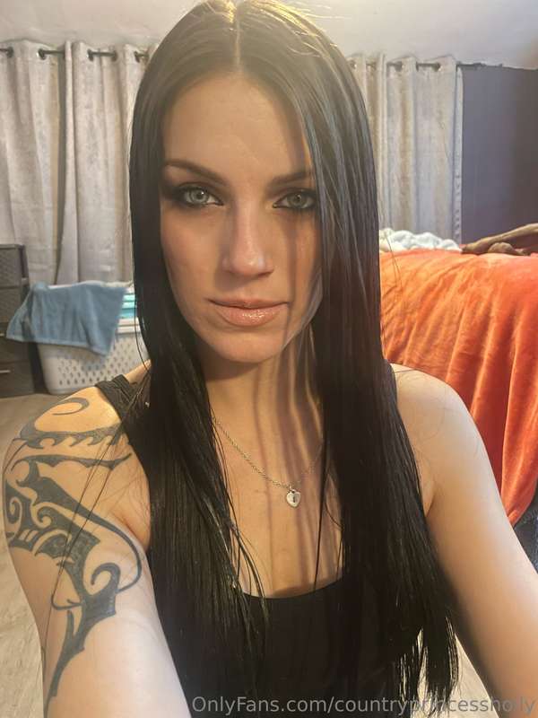 countryprincessholly