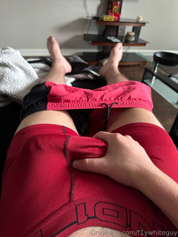 Swipe for a suprise 