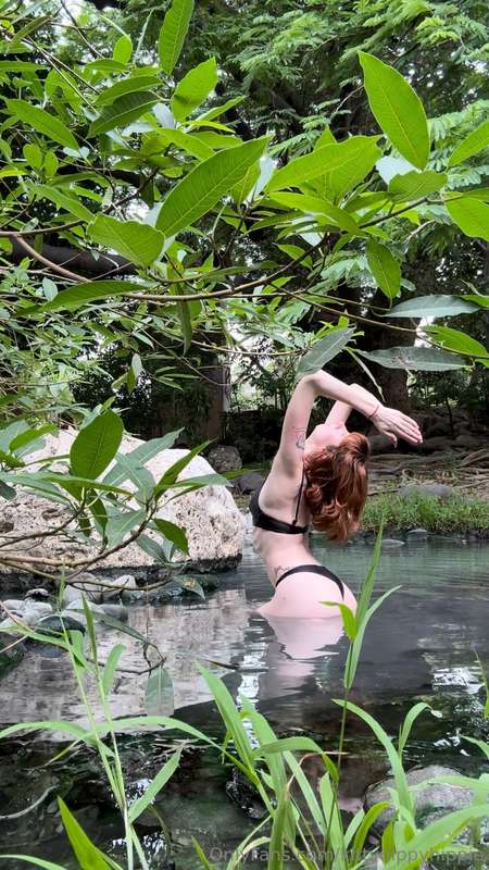 kittynippyhippie image #1