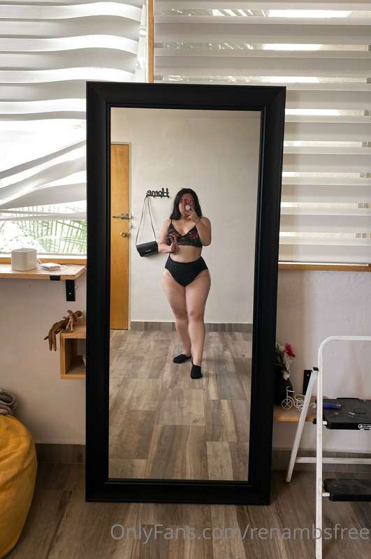 💋 ¿Sabes cuál es la parte más sexy del cuerpo? Yo sí... y la..