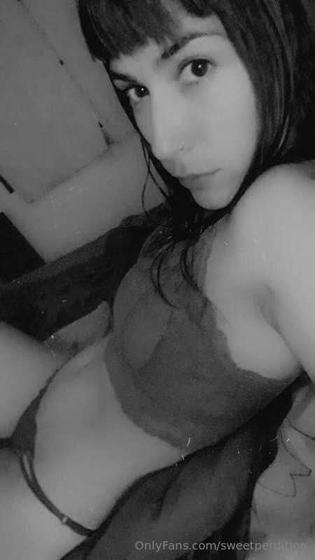 I'm so horny, I'm going to touch my juicy vagina. Do you wan..