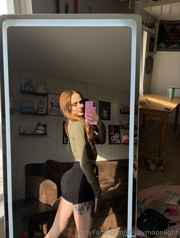 shybymoonlight