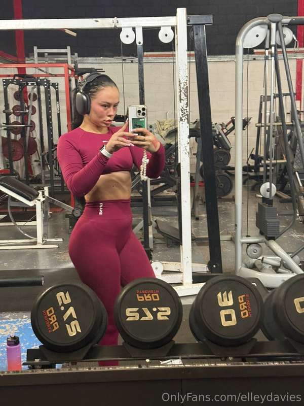elleydavies