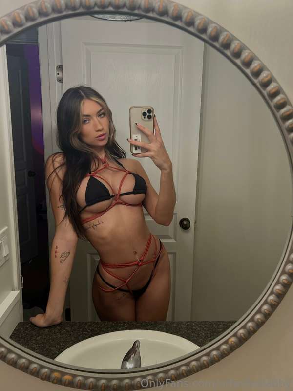 urfavbellabby photo