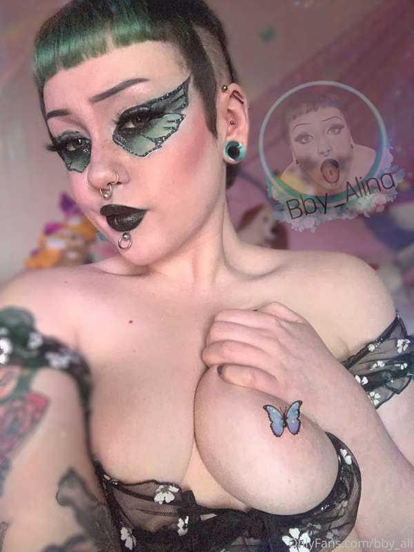 🦋Butterfly boobies🦋