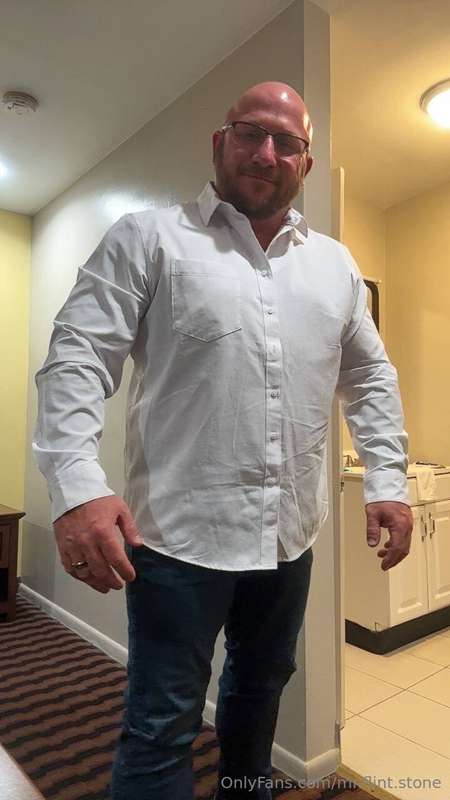 Heading to the fuck shop ( Lifestyles cub) tonight. I hope I..