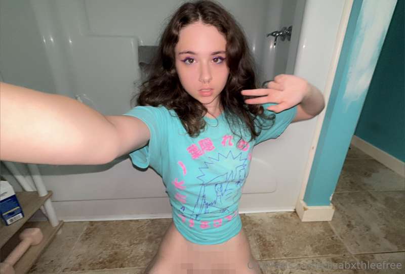 Tip any amount for the uncensored versionnnn :3 its four pus..