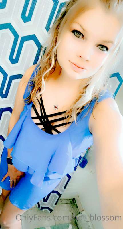 hot_blossom