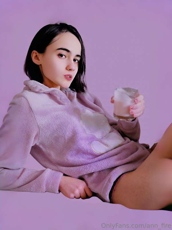 Vote and I'll show you my favourite morning tomorrow 😉💋Which..