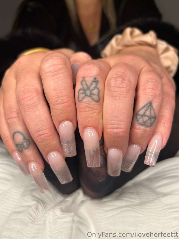 ilovehernailss