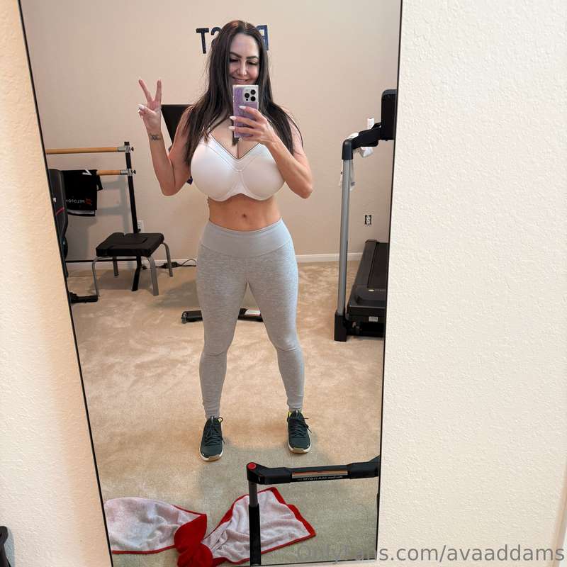 Foto 758 de Ava Addams en Tocromo