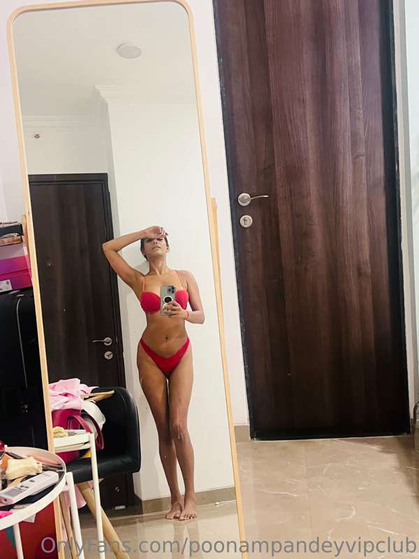 poonampandeytv
