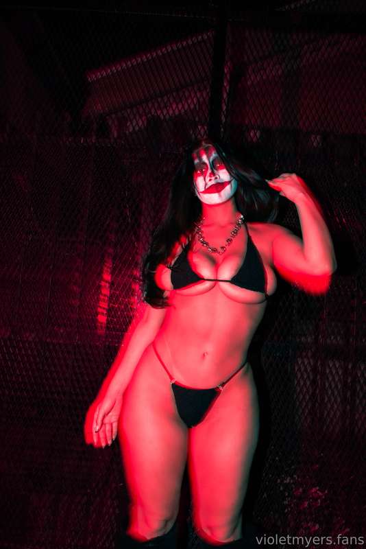 Foto 40 de Violet Myers en Tocromo