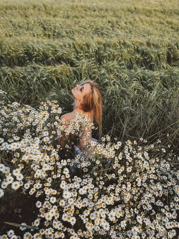 Flowers don’t worry about how they’re going to bloom. They j..