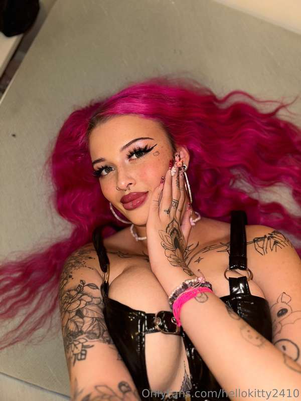 hellokitty2410