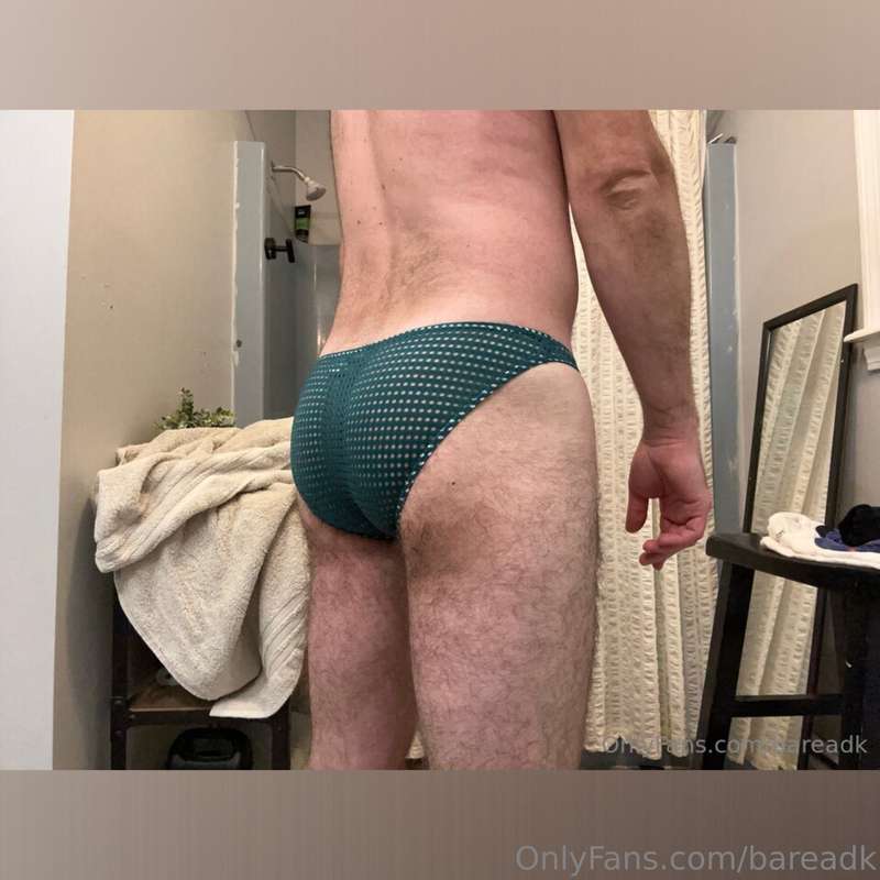 Peachy 🍑Ngl… I like these undies … what do you think ? 🐻