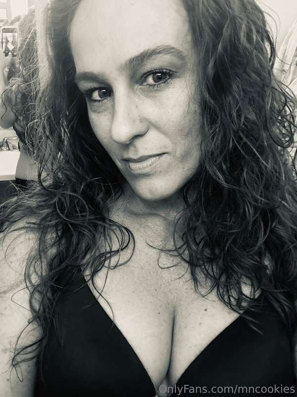Happy Friday,, you dirty animal! 💋