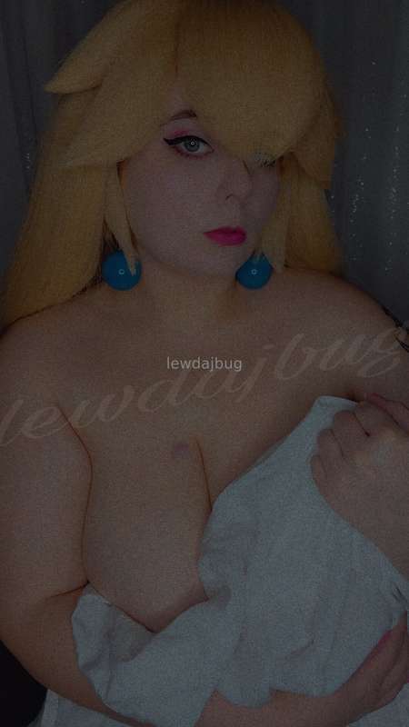 Suck on my titties while we fuck, please?