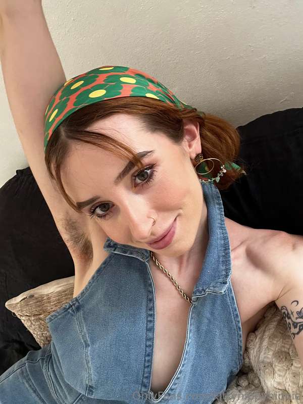 kittynippyhippie image #1