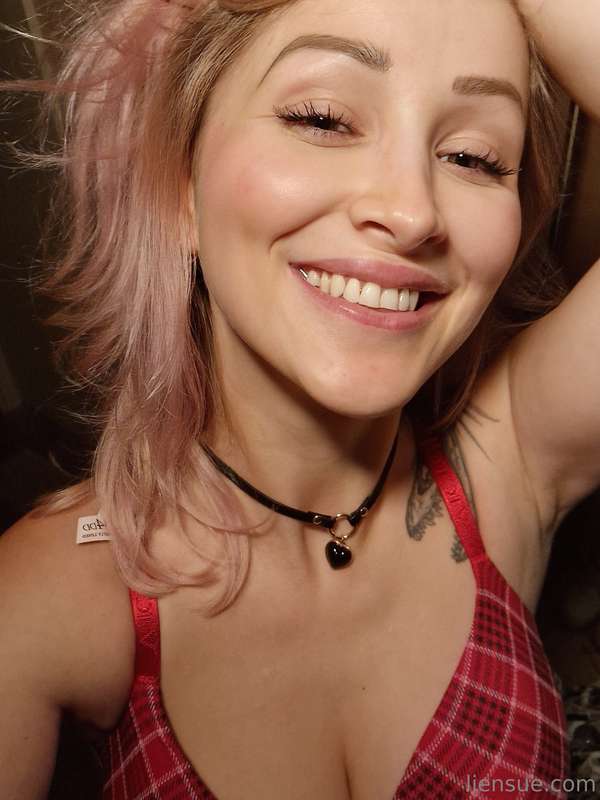 Wanted to share a selfie before going to bed. Of course, bef..