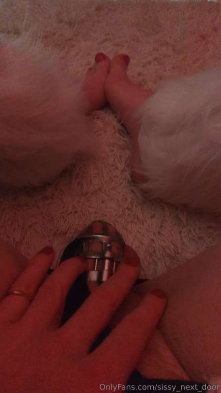 sissy_next_door