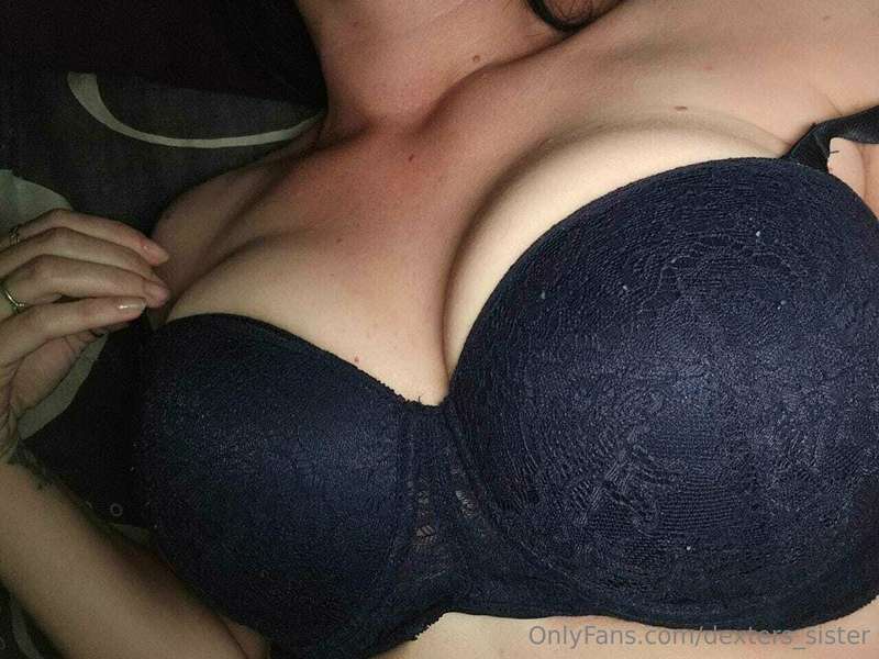 lizzy_adams