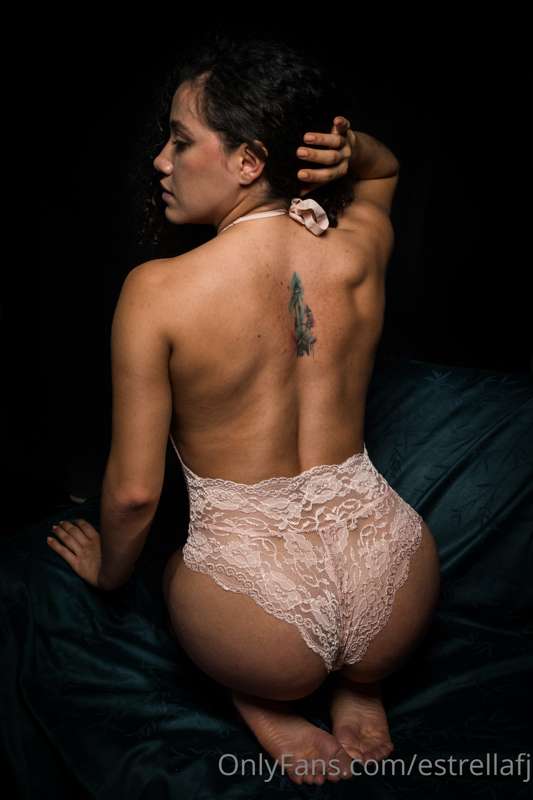 Hola! Paso para desearte un lindo inicio de semana 😘

Hello!..