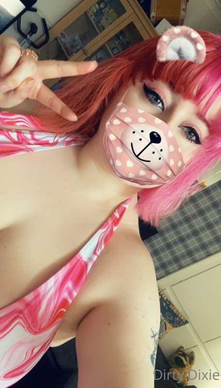 So today I got a hair cut and been chilling in my new bikini