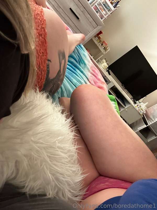 👀