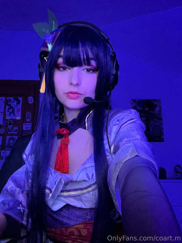 I was streaming today miaus
A new goal it’s here! Evelynn yo..