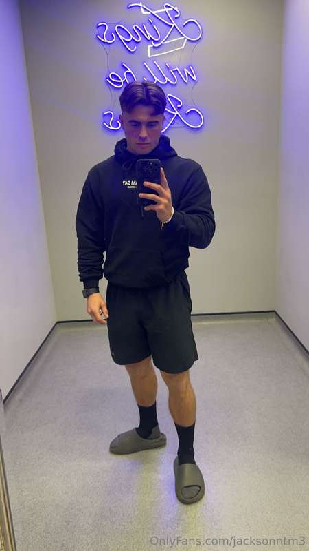Always working on the best content x https://onlyfans.com/ja..