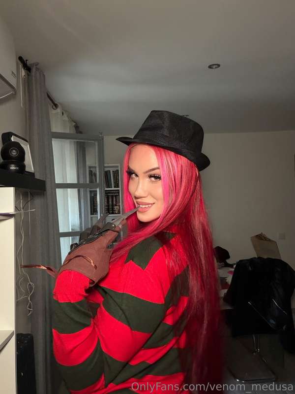 I cant stop,i LOVE HALLOWEEN