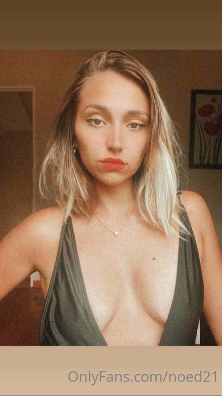 @millie2022 🔥 FREE _If you wanna be my lover_ 💘👰🏼‍♀️ _I'm ma..