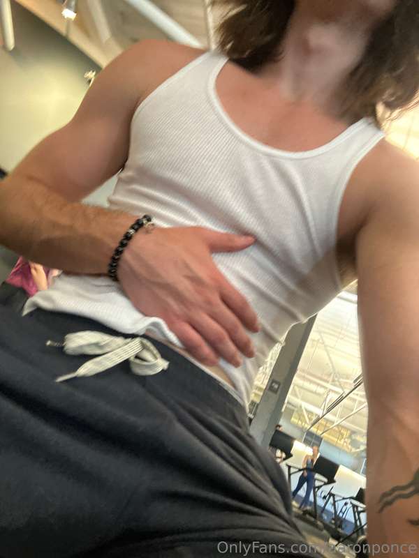 aaronponce