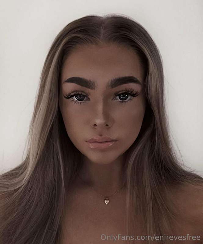 I'd be obsessed too🤤