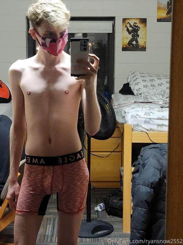 Ever forget you have your mask on? 😂