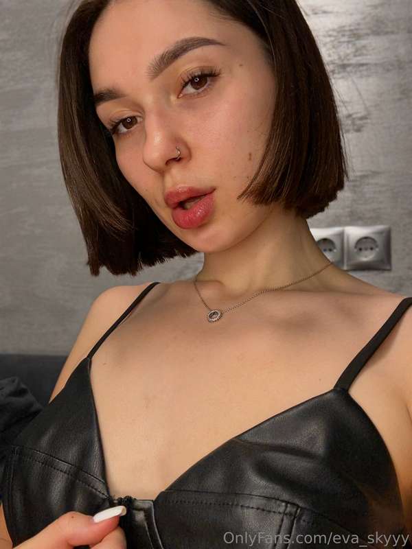 eva_skyyy