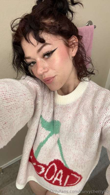 Merry Christmas from a very exhausted Sav 😮‍💨🎄
