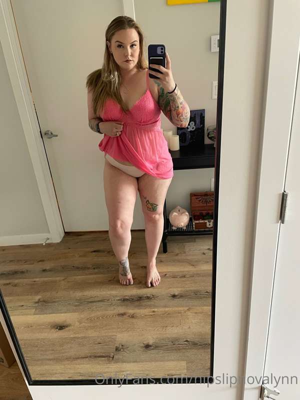 Message me for custom videos! I love getting down and dirty ..