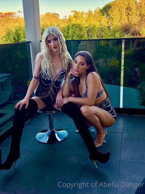 Foto 267 de Abella Danger en Tocromo