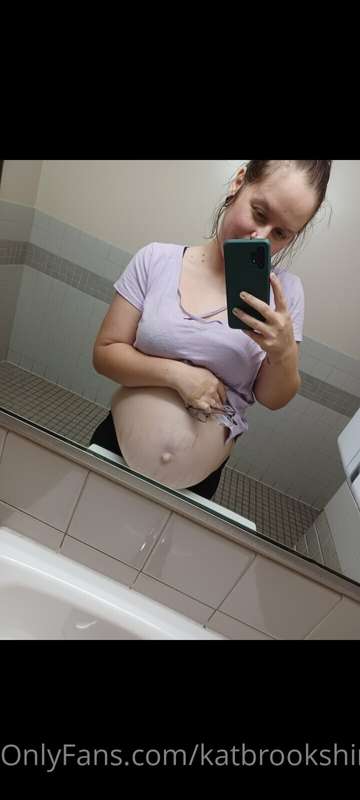 Bump Update for My Pregnancy Fetishers! Tips appreciated! Ha..