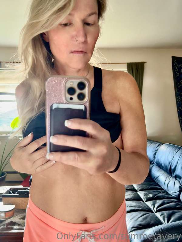 Want to see more? DM/PM or join my full content account!!!!!..