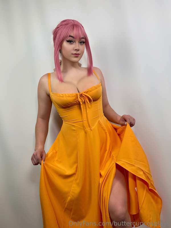 wearing a dress without any underwear is one of the best fee..
