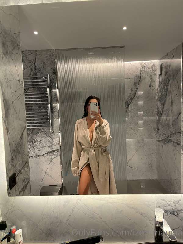 izemmaniaa