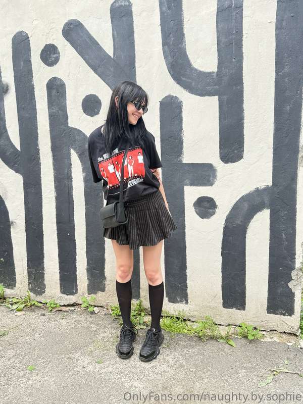 naughty.by.sophie