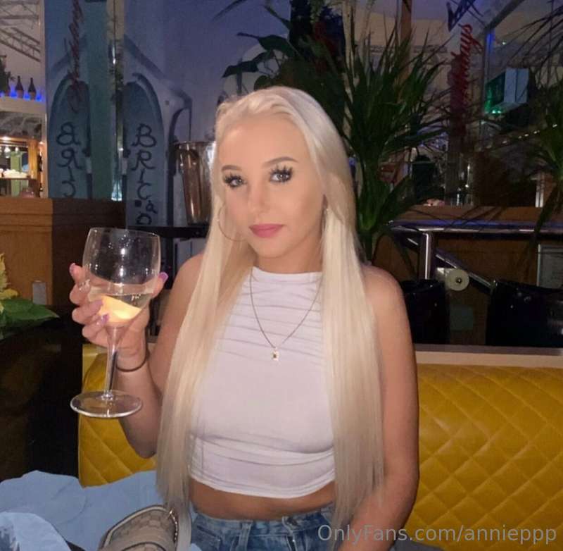 Wine and dine me 😛