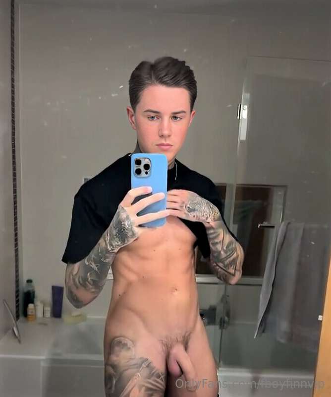 Imagine me in your hands… now make it real. 💦😈