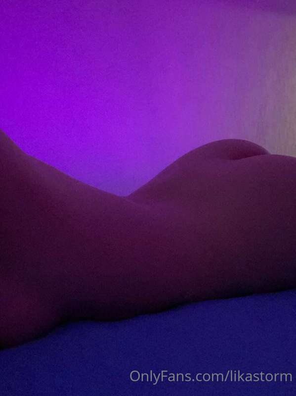 Bite my sweet ass? 😻😻🍑