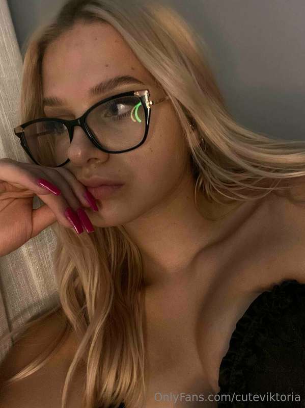 vikitheblonde